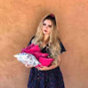 Meet your Posher, Mikayla